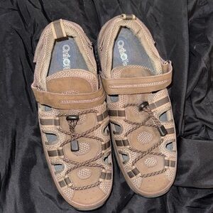 Outdoor Gear Men's Tan Sandals